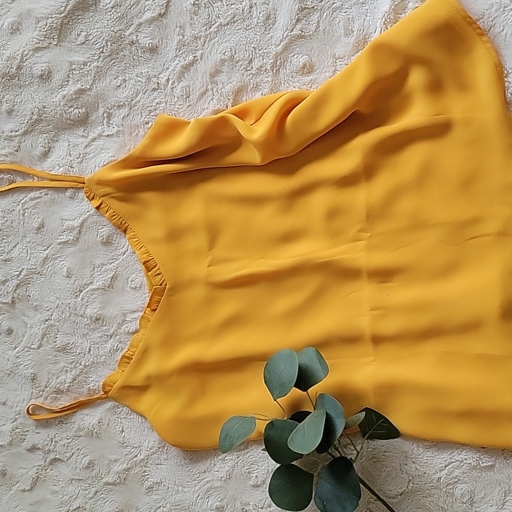 NWOT - LOFT Yellow Tank